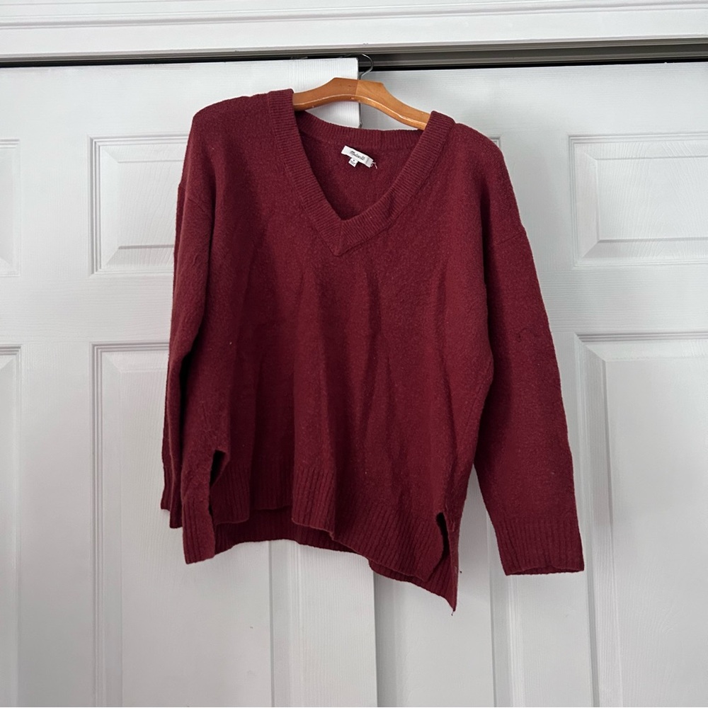 Madewell Women's V-Neck Burgundy Sweater
